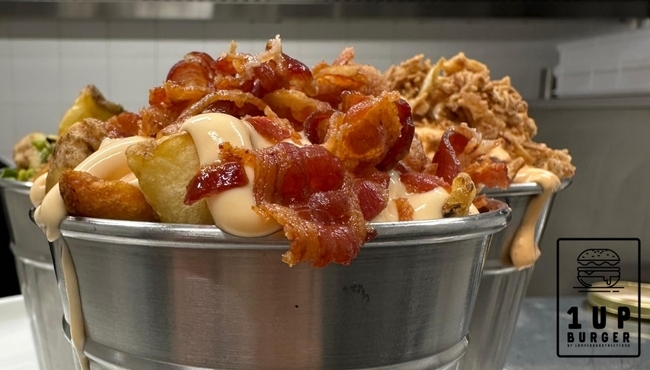 Menu Burger Gourmet con Dessert, per 2 persone (anche Sabato!)